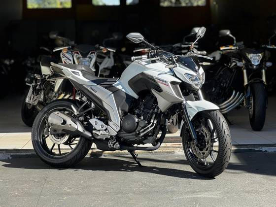 YAMAHA FZ25 FAZER ABS 